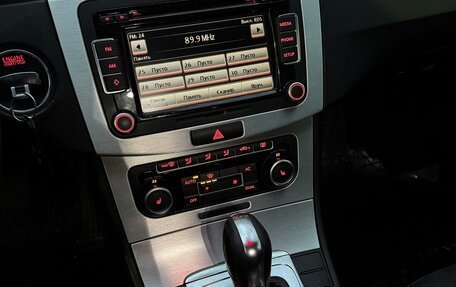 Volkswagen Passat B7, 2011 год, 690 000 рублей, 14 фотография