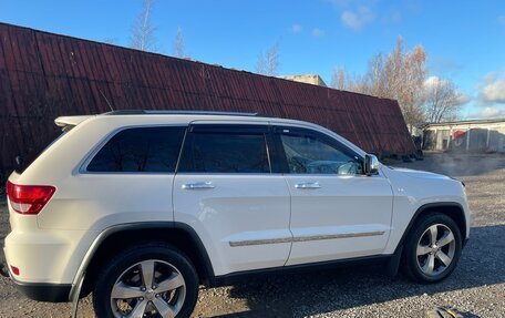 Jeep Grand Cherokee, 2011 год, 1 600 000 рублей, 3 фотография