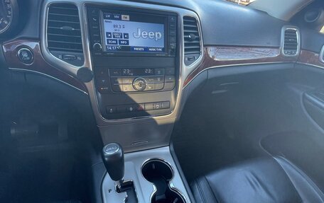 Jeep Grand Cherokee, 2011 год, 1 600 000 рублей, 6 фотография