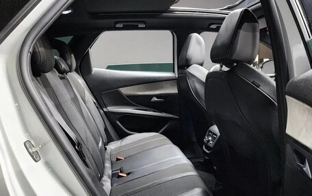 Peugeot 3008 II, 2022 год, 1 950 469 рублей, 10 фотография