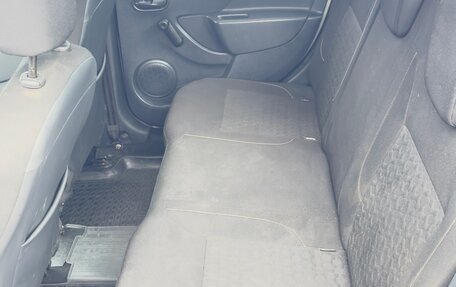 Renault Logan II, 2016 год, 620 000 рублей, 7 фотография