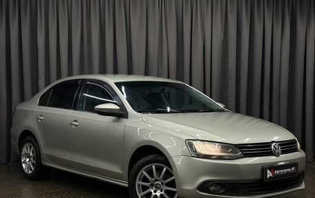 Volkswagen Jetta VI, 2012 год, 849 777 рублей, 4 фотография