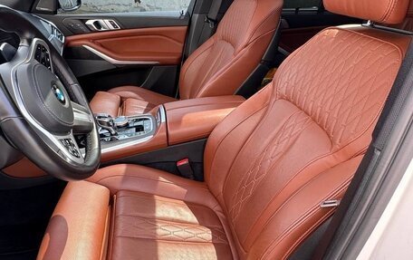 BMW X5, 2021 год, 7 400 000 рублей, 13 фотография