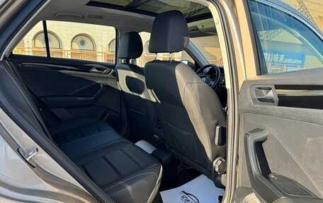 Volkswagen T-Roc I, 2022 год, 1 960 000 рублей, 9 фотография