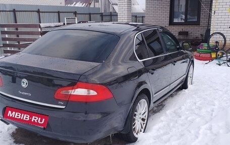 Skoda Superb III рестайлинг, 2012 год, 580 000 рублей, 3 фотография