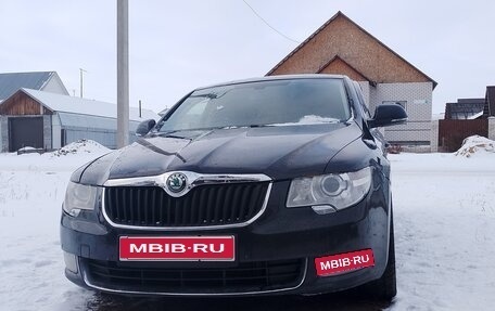 Skoda Superb III рестайлинг, 2012 год, 580 000 рублей, 1 фотография