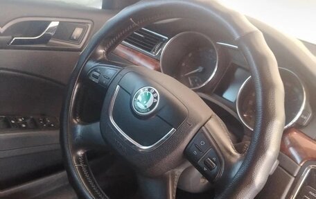 Skoda Superb III рестайлинг, 2012 год, 580 000 рублей, 15 фотография