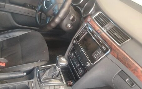 Skoda Superb III рестайлинг, 2012 год, 580 000 рублей, 16 фотография