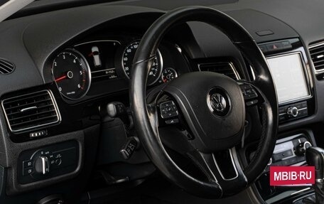 Volkswagen Touareg III, 2013 год, 2 649 000 рублей, 16 фотография