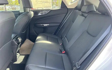 Lexus NX, 2025 год, 7 930 000 рублей, 8 фотография