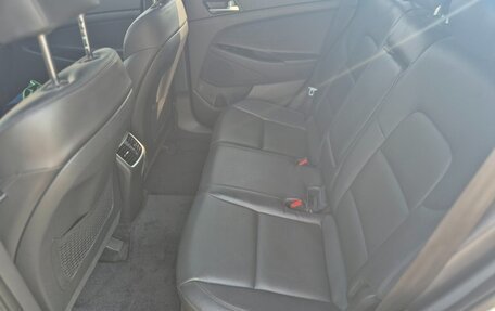 Hyundai Tucson III, 2018 год, 1 860 000 рублей, 12 фотография