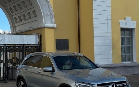 Mercedes-Benz GLC, 2015 год, 2 400 000 рублей, 3 фотография