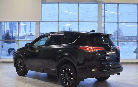 Toyota RAV4, 2017 год, 2 320 000 рублей, 2 фотография