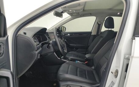 Volkswagen T-Roc I, 2022 год, 1 500 000 рублей, 7 фотография