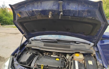 Opel Zafira B, 2012 год, 850 000 рублей, 9 фотография