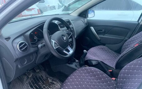 Renault Sandero II рестайлинг, 2019 год, 900 000 рублей, 6 фотография