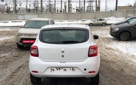 Renault Sandero II рестайлинг, 2019 год, 900 000 рублей, 4 фотография