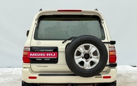 Toyota Land Cruiser 100 рестайлинг 2, 1998 год, 2 100 000 рублей, 7 фотография