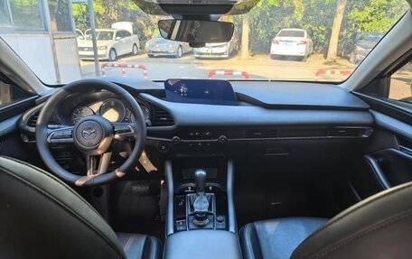 Mazda 3, 2022 год, 1 800 000 рублей, 12 фотография