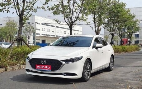 Mazda 3, 2022 год, 1 800 000 рублей, 1 фотография