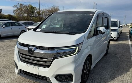 Honda Stepwgn IV, 2021 год, 2 000 000 рублей, 1 фотография