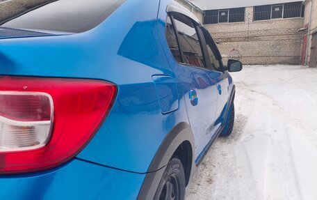 Renault Logan II, 2019 год, 950 000 рублей, 14 фотография