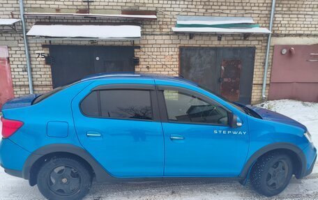 Renault Logan II, 2019 год, 950 000 рублей, 15 фотография