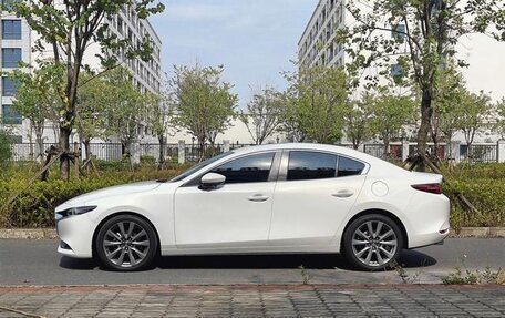 Mazda 3, 2022 год, 1 800 000 рублей, 7 фотография