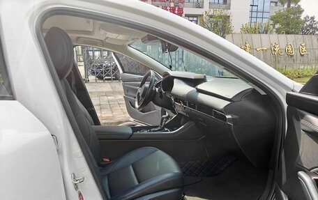 Mazda 3, 2022 год, 1 800 000 рублей, 8 фотография