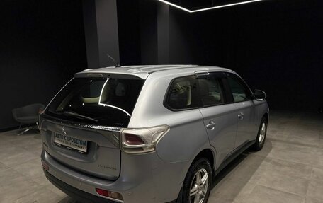 Mitsubishi Outlander III рестайлинг 3, 2012 год, 1 480 000 рублей, 7 фотография
