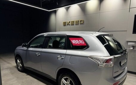 Mitsubishi Outlander III рестайлинг 3, 2012 год, 1 480 000 рублей, 5 фотография