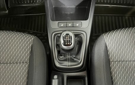 KIA Rio IV, 2018 год, 1 299 000 рублей, 13 фотография