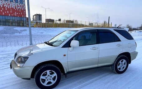 Toyota Harrier, 1998 год, 800 000 рублей, 3 фотография