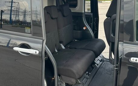 Toyota Roomy I, 2017 год, 1 050 000 рублей, 5 фотография