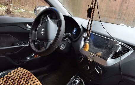 Hyundai Solaris II рестайлинг, 2020 год, 1 460 000 рублей, 12 фотография