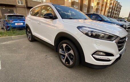 Hyundai Tucson III, 2015 год, 2 150 000 рублей, 2 фотография