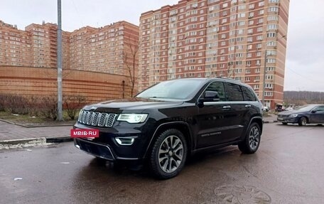 Jeep Grand Cherokee, 2018 год, 3 870 000 рублей, 19 фотография