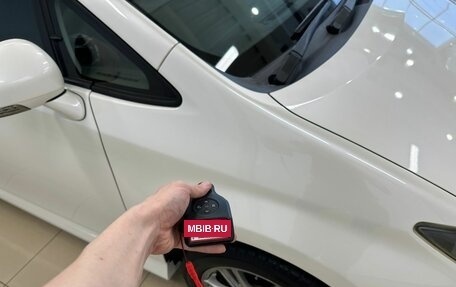 Toyota Wish II, 2012 год, 1 749 999 рублей, 29 фотография