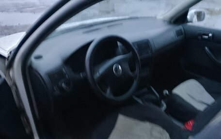 Volkswagen Golf V, 2003 год, 140 000 рублей, 2 фотография