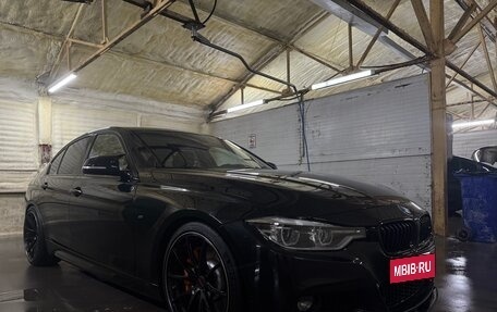 BMW 3 серия, 2018 год, 2 850 000 рублей, 2 фотография