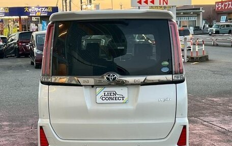 Toyota Noah III, 2021 год, 2 600 666 рублей, 16 фотография