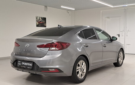 Hyundai Elantra VI рестайлинг, 2018 год, 1 320 000 рублей, 6 фотография