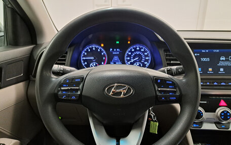 Hyundai Elantra VI рестайлинг, 2018 год, 1 320 000 рублей, 25 фотография