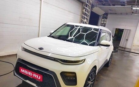 KIA Soul III, 2020 год, 2 000 000 рублей, 9 фотография