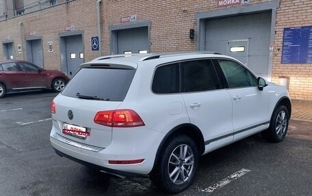 Volkswagen Touareg III, 2012 год, 1 950 000 рублей, 4 фотография