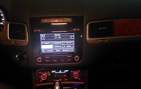 Volkswagen Touareg III, 2012 год, 1 950 000 рублей, 14 фотография