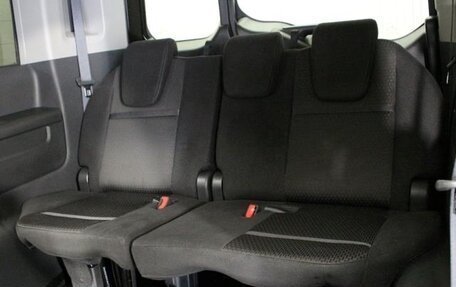 Honda Stepwgn IV, 2021 год, 2 050 000 рублей, 18 фотография