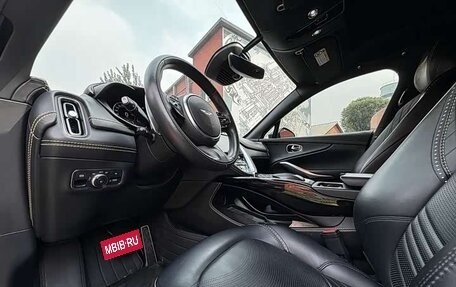 Aston Martin DBX I, 2022 год, 19 000 000 рублей, 7 фотография