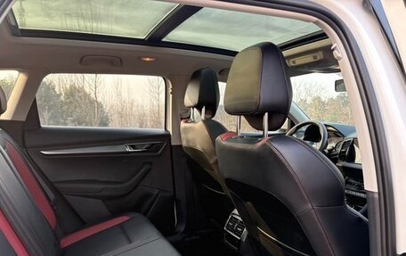 Skoda Karoq I, 2022 год, 1 800 000 рублей, 15 фотография