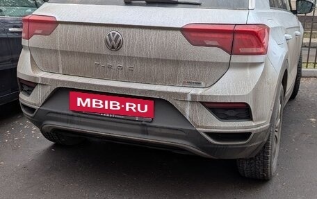 Volkswagen T-Roc I, 2017 год, 2 050 000 рублей, 10 фотография